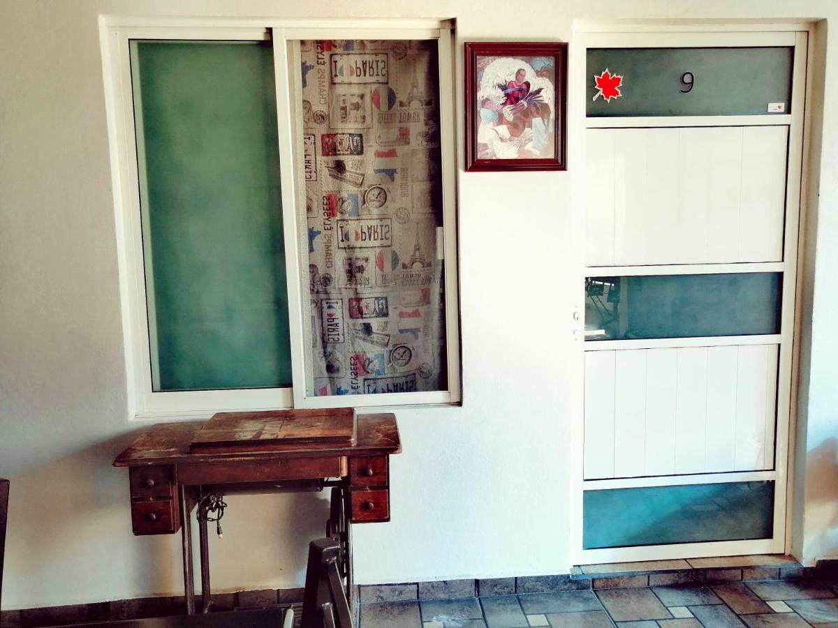 Hostal Maple كويريتارو المظهر الخارجي الصورة