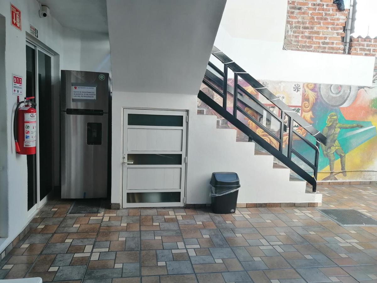Hostal Maple كويريتارو المظهر الخارجي الصورة
