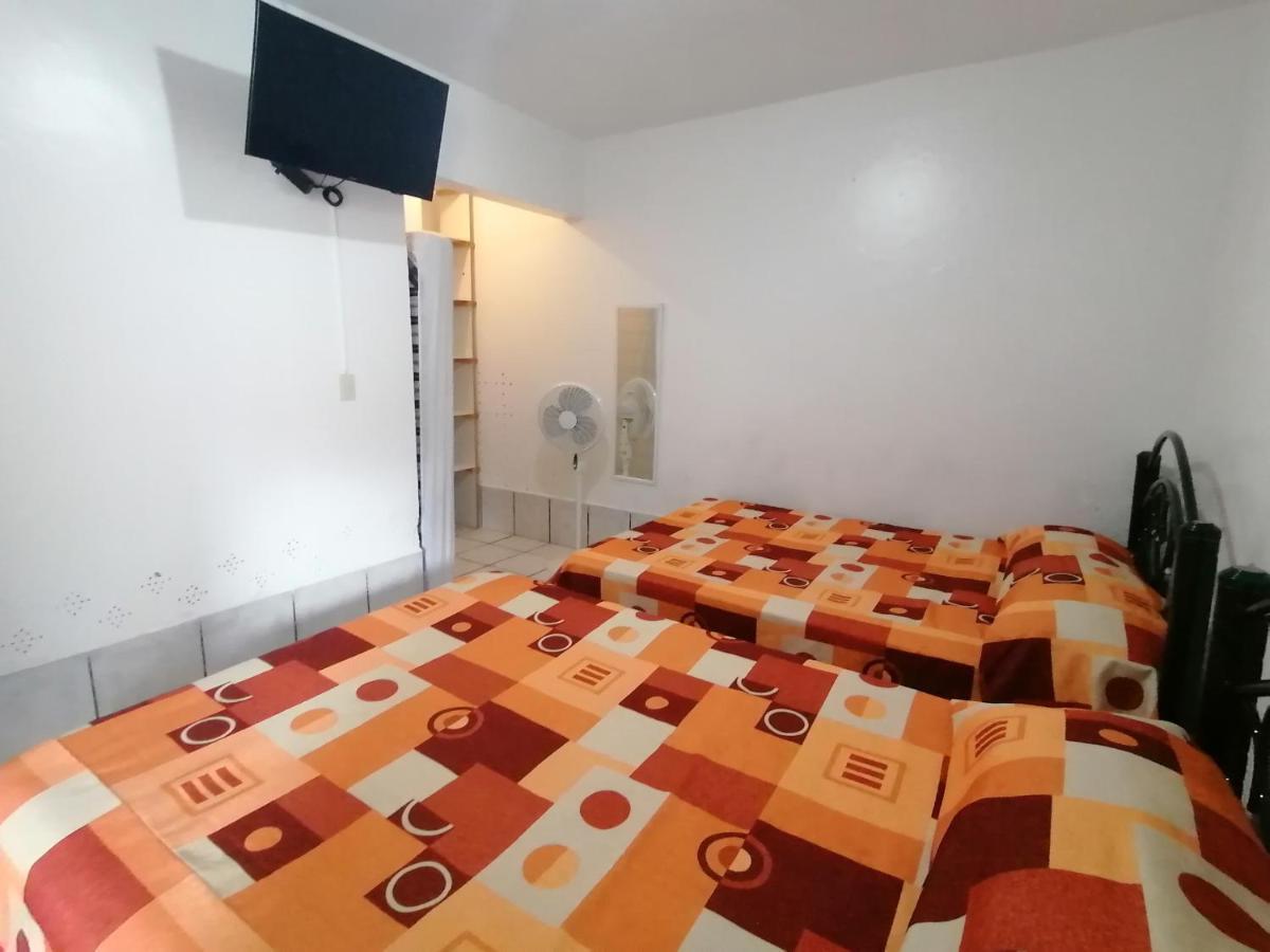 Hostal Maple كويريتارو المظهر الخارجي الصورة