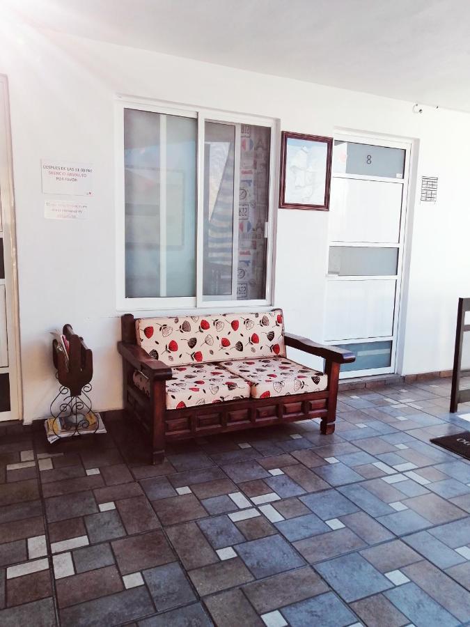 Hostal Maple كويريتارو المظهر الخارجي الصورة