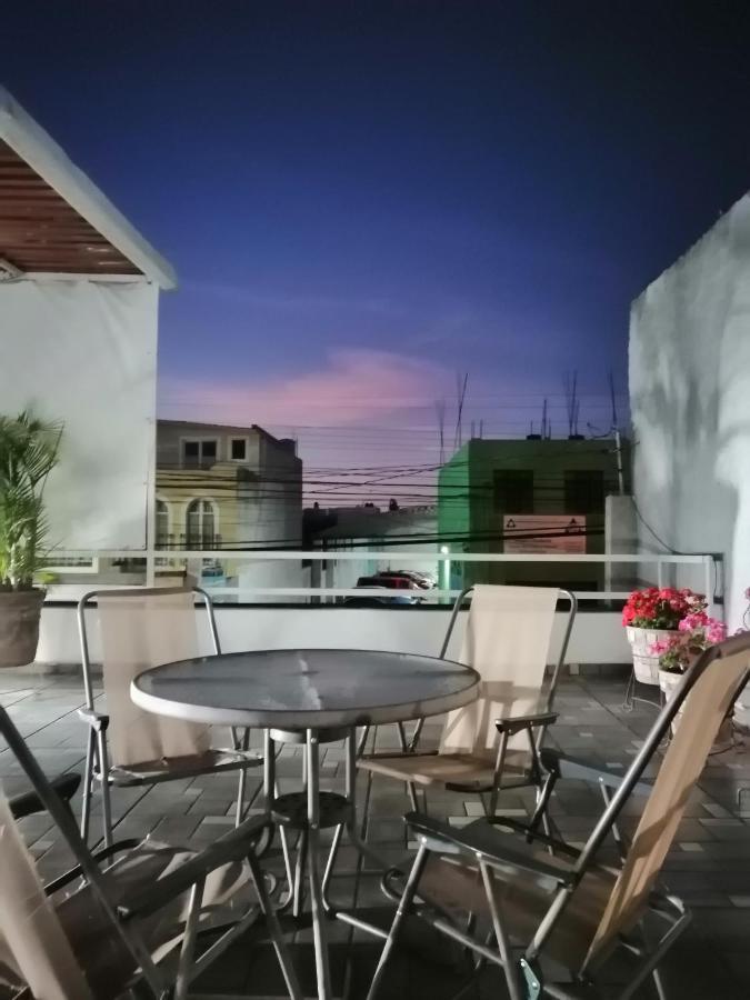 Hostal Maple كويريتارو المظهر الخارجي الصورة