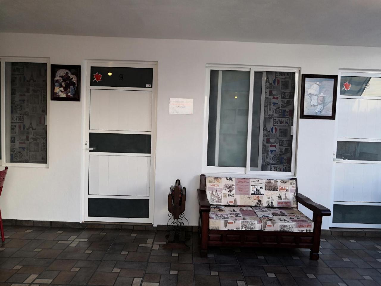 Hostal Maple كويريتارو المظهر الخارجي الصورة