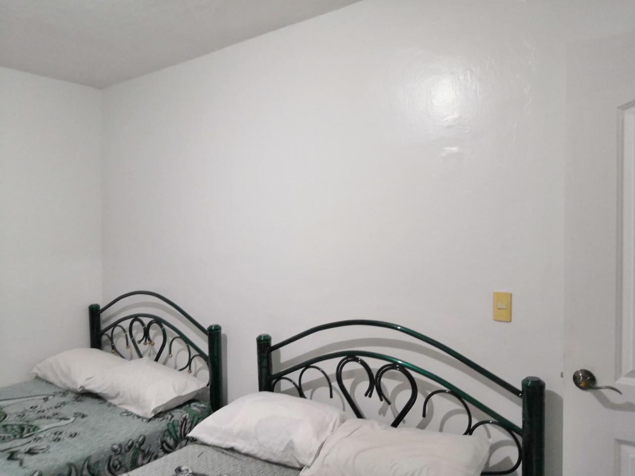 Hostal Maple كويريتارو المظهر الخارجي الصورة