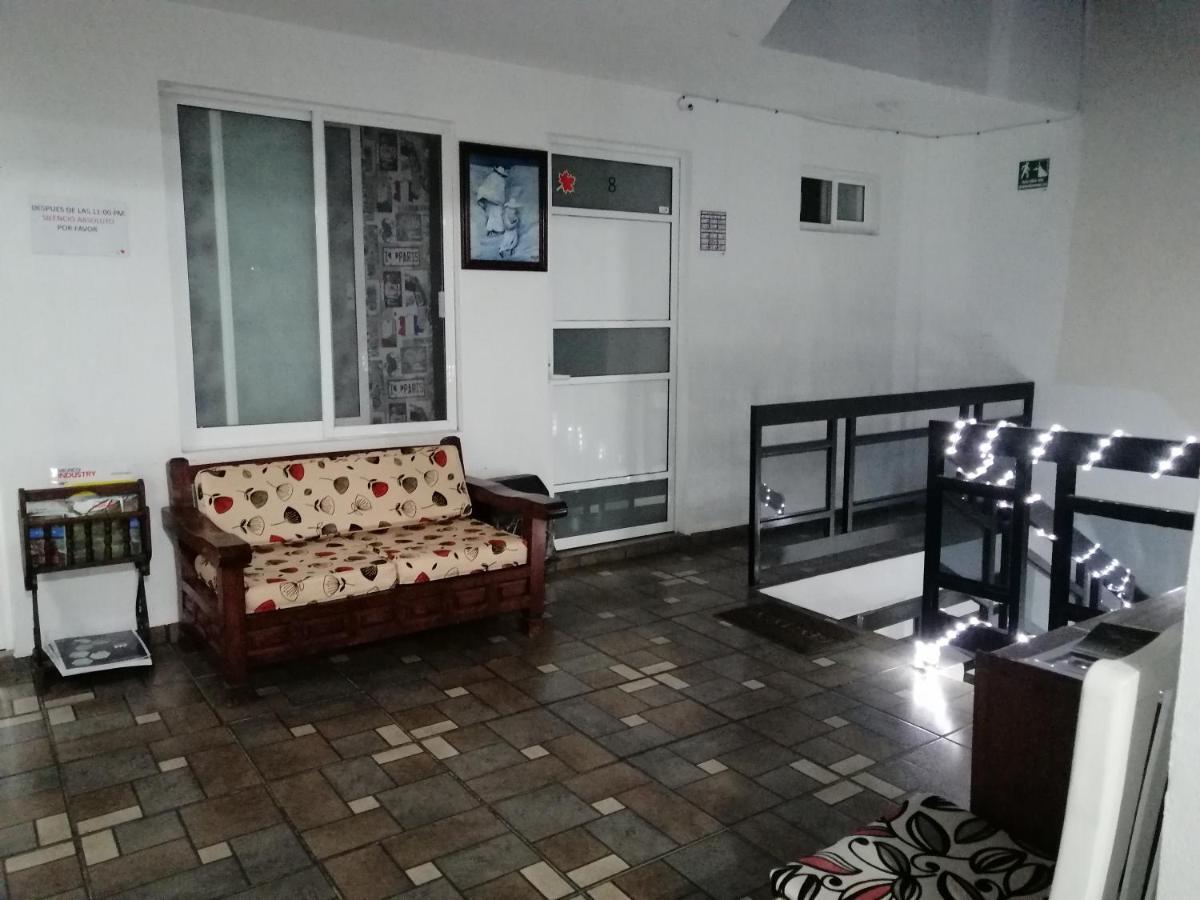 Hostal Maple كويريتارو المظهر الخارجي الصورة
